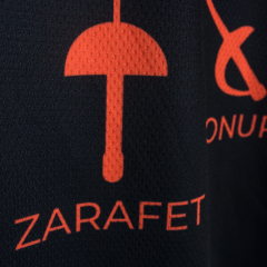 Güç Zarafet Onur - Siyah Baskılı Tshirt L